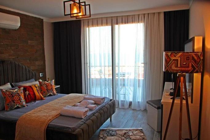 Yeni Foca Butik Otel Esterno foto